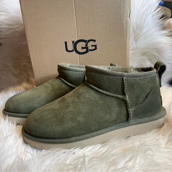 UGG Shoes - UGG Ultra Mini Burnt Olive Green size US 6